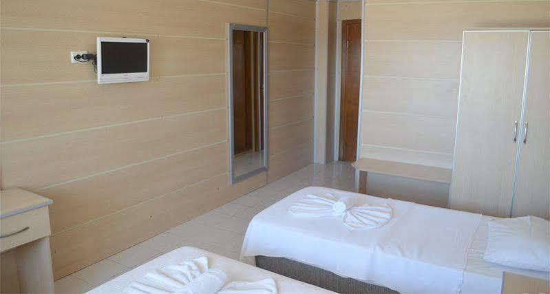 Yasmin Hotel Ayvalı Buitenkant foto